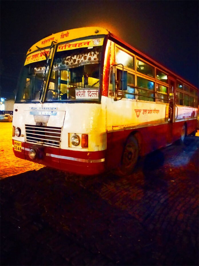 UPSRTC bus