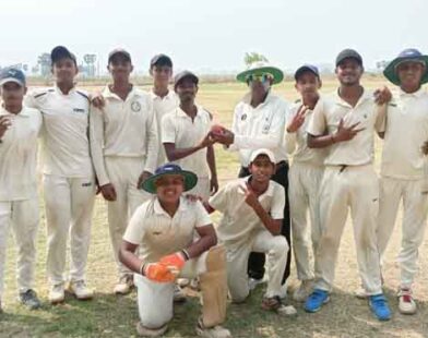 Sadhapuri cricket team